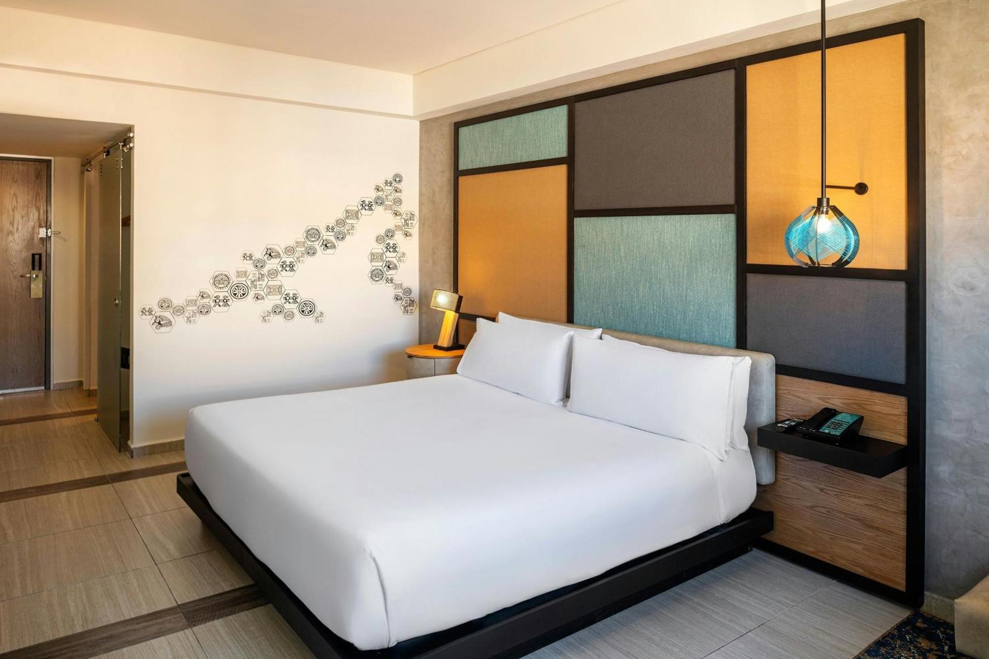 Renovated Aloft Cancun Exterior photo