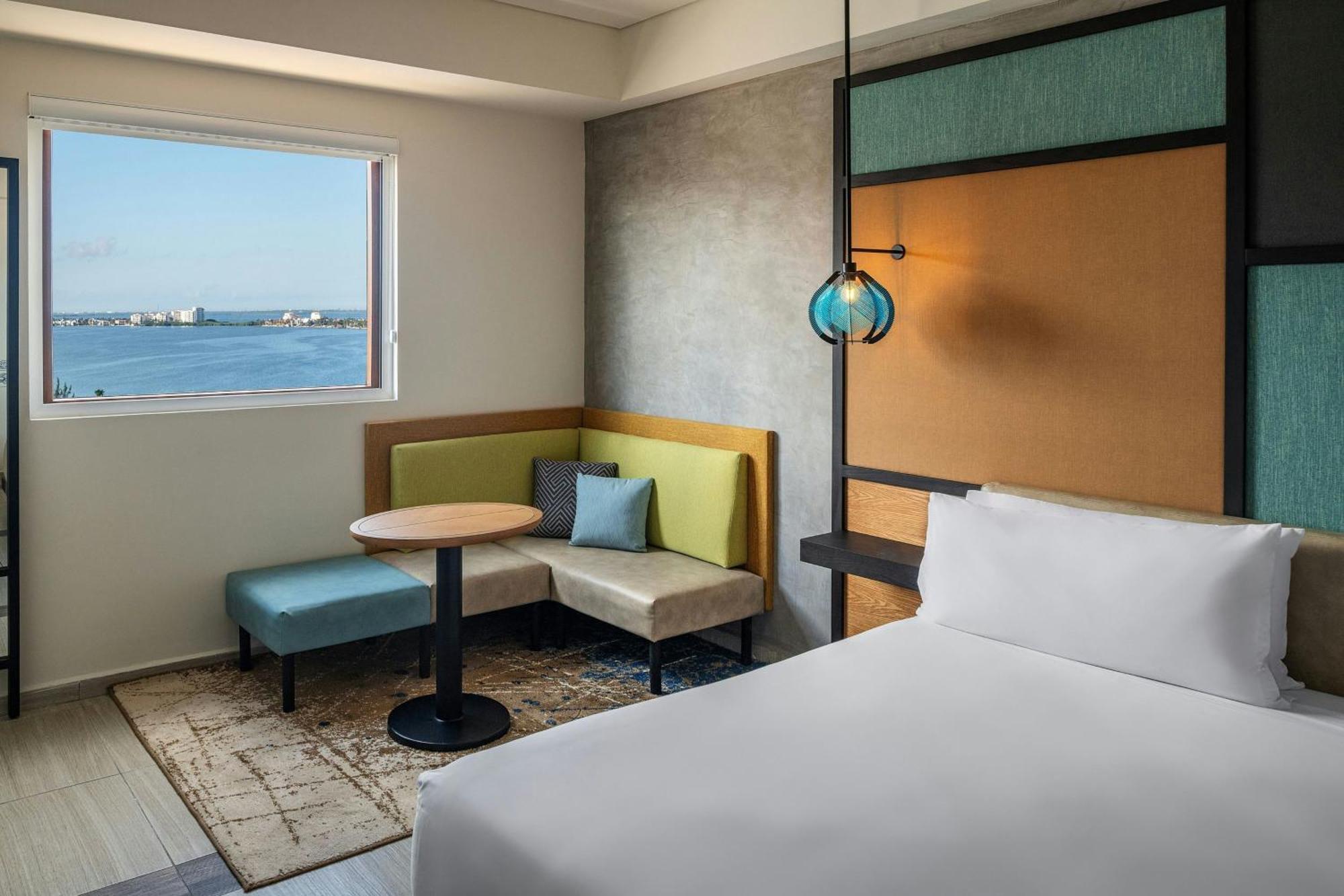 Renovated Aloft Cancun Exterior photo