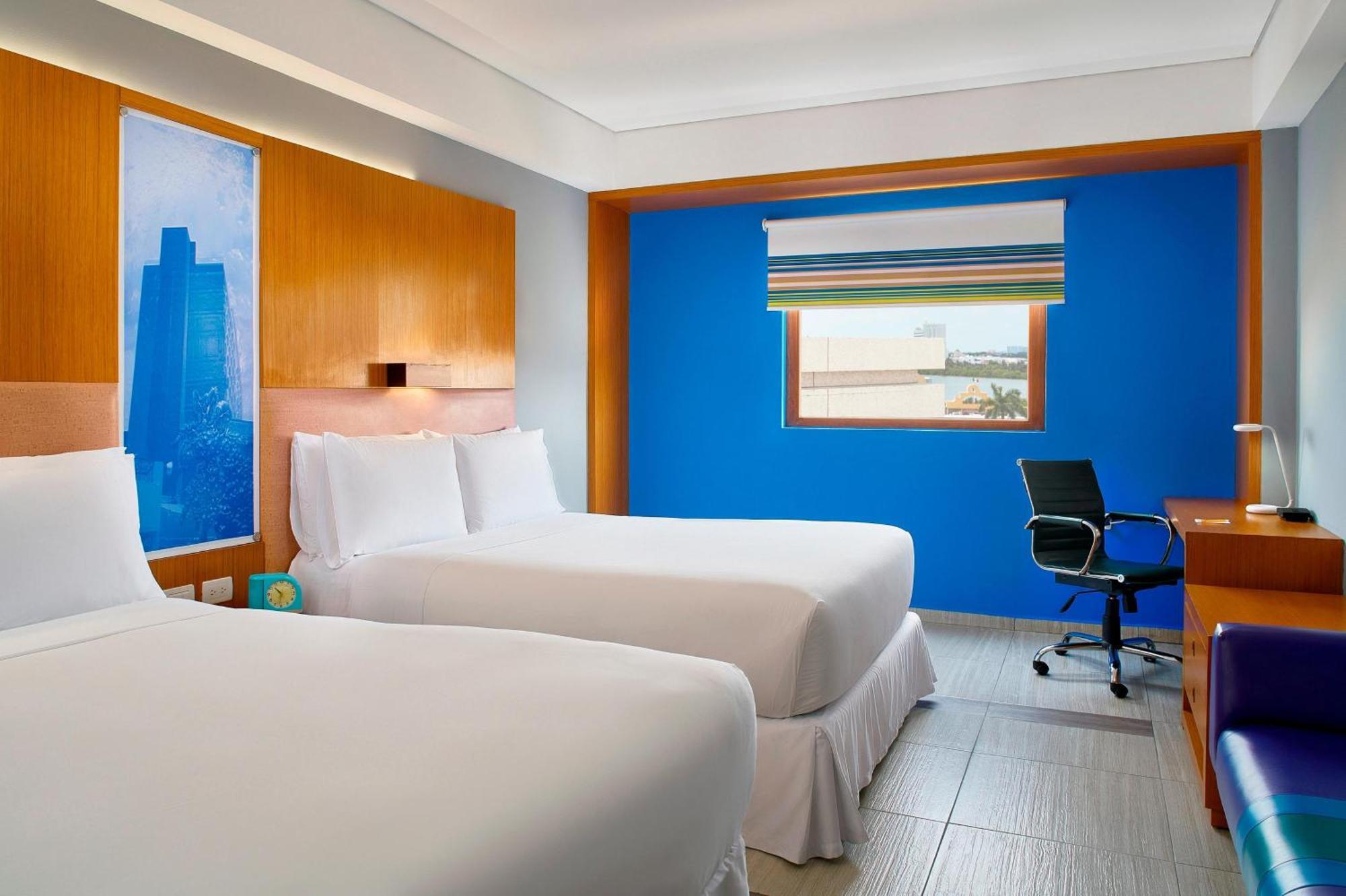 Renovated Aloft Cancun Exterior photo